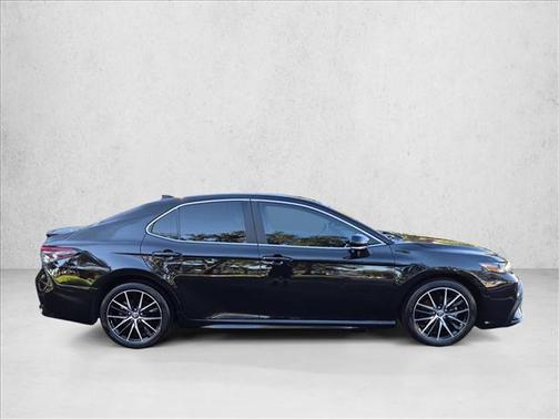 Midnight Black Metallic 2024 Toyota Camry SE