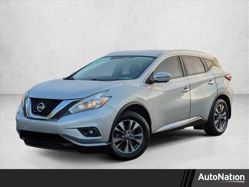 Brilliant Silver Metallic 2017 Nissan Murano SL