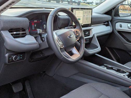 2026 Ford Explorer Active (200A)