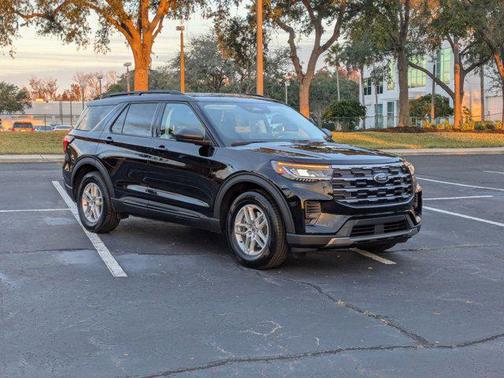 2026 Ford Explorer Active (200A)