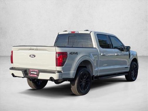 Avalanche 2026 Ford F-150 XLT