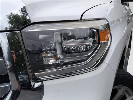 Super White 2018 Toyota Tundra Limited