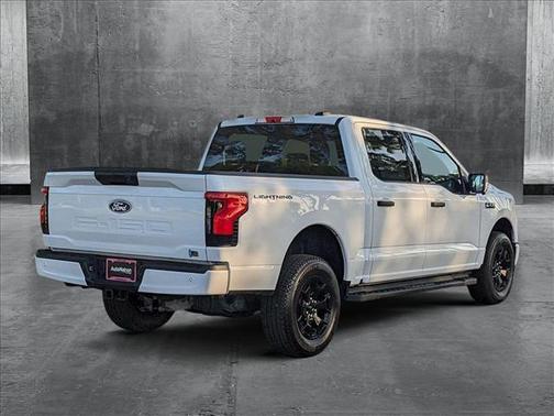 2025 Ford F-150 Lightning XLT