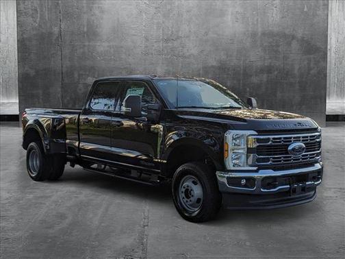 2025 Ford F-350 XLT