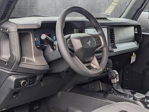 2025 Ford Bronco Base 2 Door 4x4