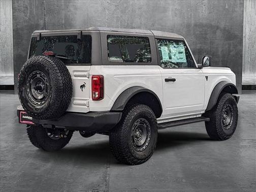2025 Ford Bronco Base 2 Door 4x4