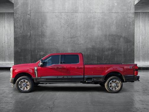 2025 Ford F-350 King Ranch