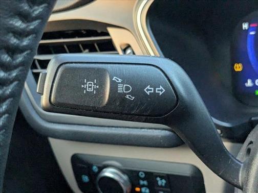 Rapid Red Metallic Tinted Clearcoat 2020 Ford Escape SE