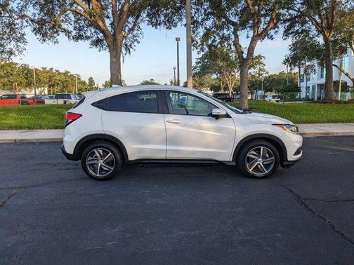 2021 Honda HR-V EX