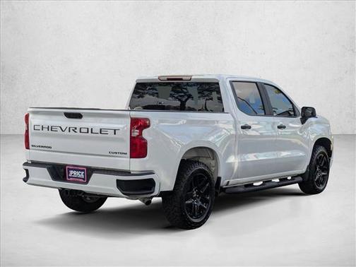 Summit White 2024 Chevrolet Silverado 1500 Custom