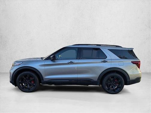 Iconic Silver Metallic 2023 Ford Explorer ST