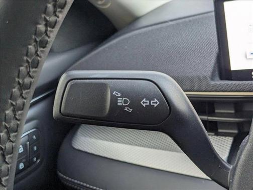 2022 Ford Mustang Mach-E Select