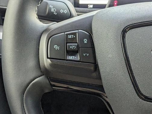 2022 Ford Mustang Mach-E Select