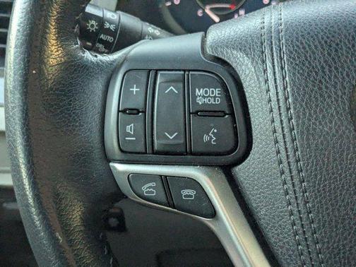 2016 Toyota Sienna XLE