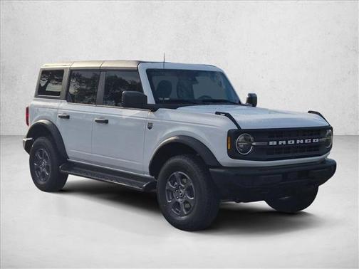 Oxford White 2026 Ford Bronco Big Bend