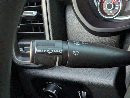 2022 RAM 3500 Tradesman Crew Cab 4x4 8' Box