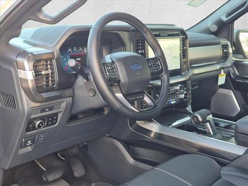 Avalanche 2026 Ford F-150 Platinum