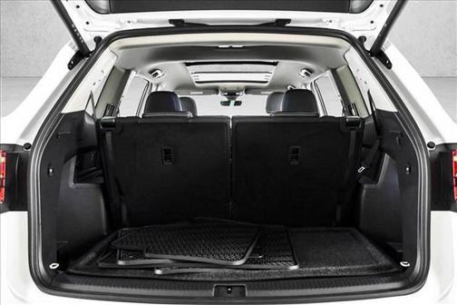 2025 Volkswagen Atlas 2.0T SEL Premium R-Line 4MOTION