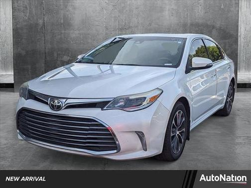 2018 Toyota Avalon XLE Plus