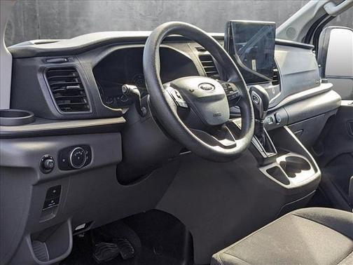 2022 Ford Transit-350 XLT