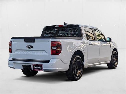 2025 Ford Maverick Lobo Standard