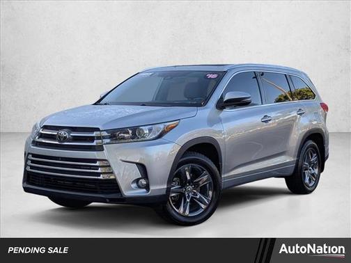 Celestial Silver Metallic 2018 Toyota Highlander Limited Platinum