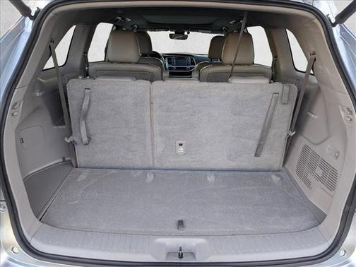 Celestial Silver Metallic 2018 Toyota Highlander Limited Platinum