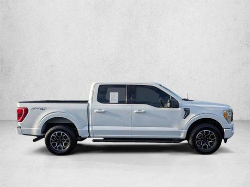 Oxford White 2021 Ford F-150 XLT