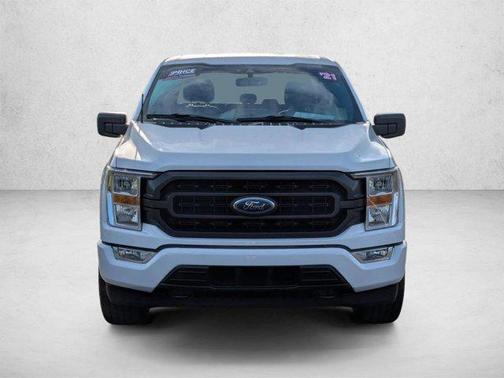 Oxford White 2021 Ford F-150 XLT