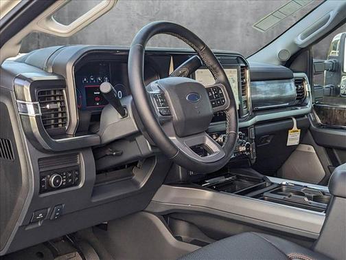 2025 Ford F-350 Lariat
