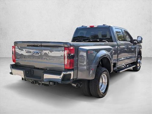 2026 Ford F-350 Lariat