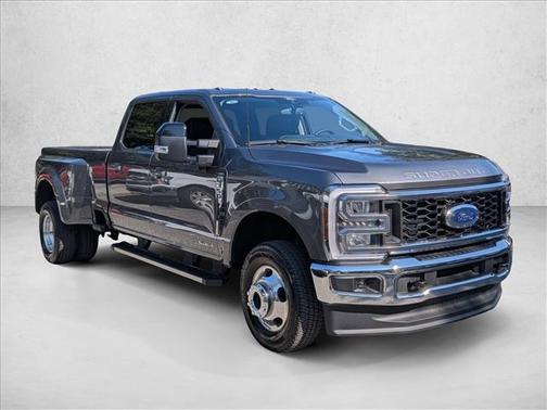 2026 Ford F-350 Lariat