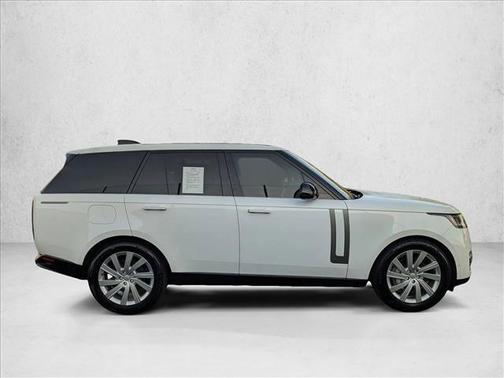 Fuji White 2023 Land Rover Range Rover P400 SE