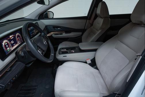 2024 Nissan ARIYA ENGAGE