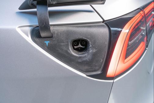 2017 Tesla Model 3 Long Range