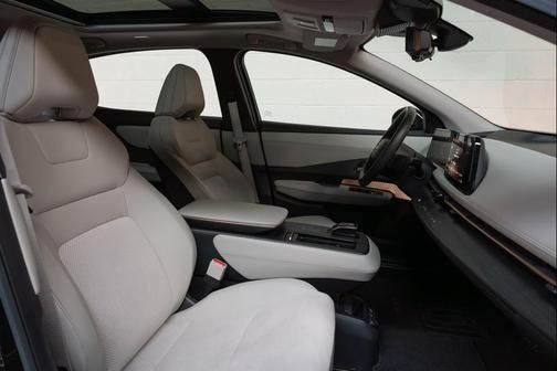 2023 Nissan ARIYA EVOLVE+