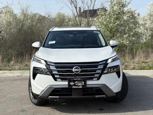2025 Nissan Rogue SL