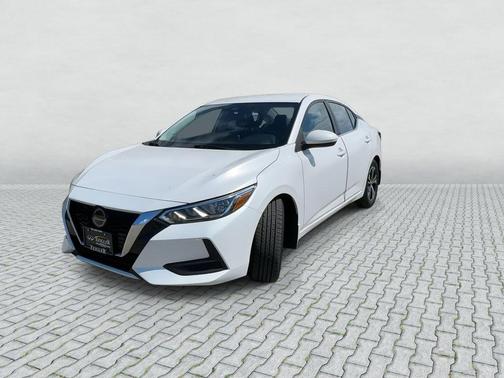 Aspen White Tricoat 2023 Nissan Sentra SV