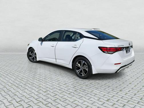 Aspen White Tricoat 2023 Nissan Sentra SV