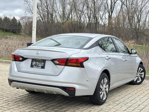 2022 Nissan Altima S FWD