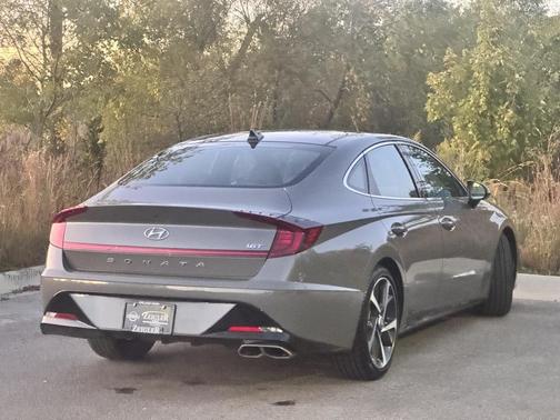 2022 Hyundai SONATA SEL Plus