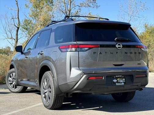 2025 Nissan Pathfinder SV 4WD