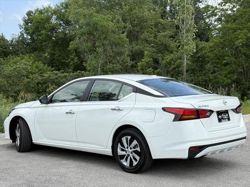 2025 Nissan Altima S FWD