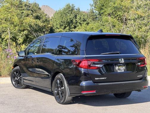 2023 Honda Odyssey Sport