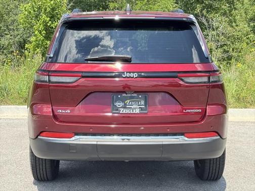 2023 Jeep Grand Cherokee Laredo
