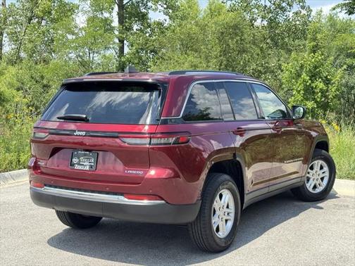 2023 Jeep Grand Cherokee Laredo
