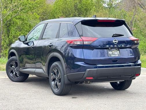 Deep Ocean Blue Pearl 2026 Nissan Rogue SV