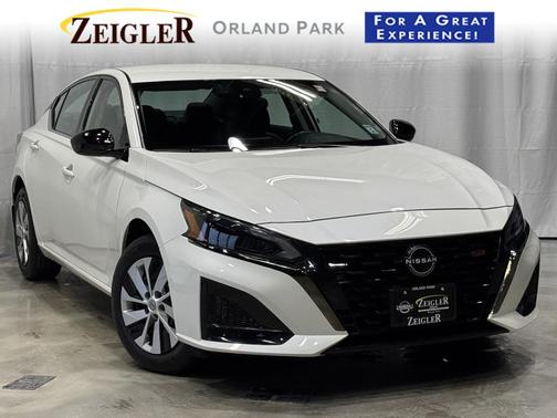 2024 Nissan Altima 2.5 SR