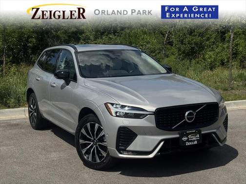 2024 Volvo XC60 B5 Plus Dark Theme