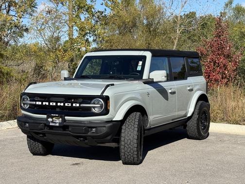 2022 Ford Bronco Outer Banks